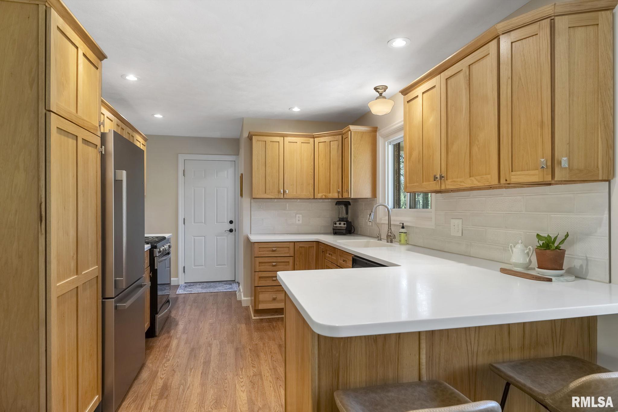 10326 133rd St Court West Taylor Ridge, IL 61284 - Photo 15 of 43 Gallery Image 15