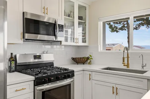 $924,000 | 1330 Flores Street, Seaside, CA 93955