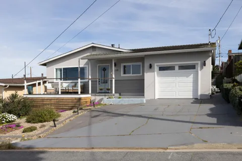 $924,000 | 1330 Flores Street, Seaside, CA 93955