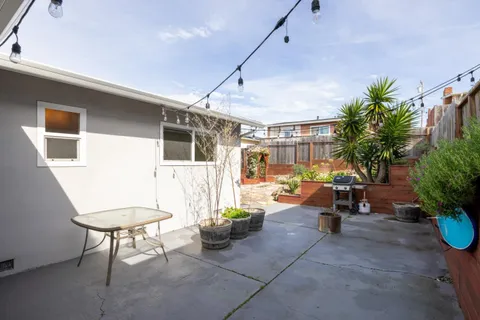 $924,000 | 1330 Flores Street, Seaside, CA 93955