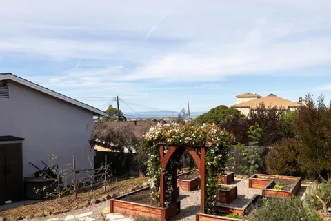 $924,000 | 1330 Flores Street, Seaside, CA 93955