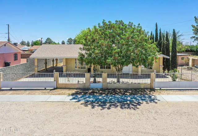 $295,000 | 916 Mike Maros Street, Fabens, TX 79838