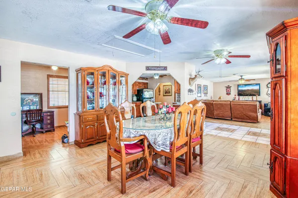 $289,000 | 916 Mike Maros Street, Fabens, TX 79838