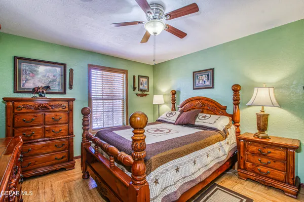 $289,000 | 916 Mike Maros Street, Fabens, TX 79838