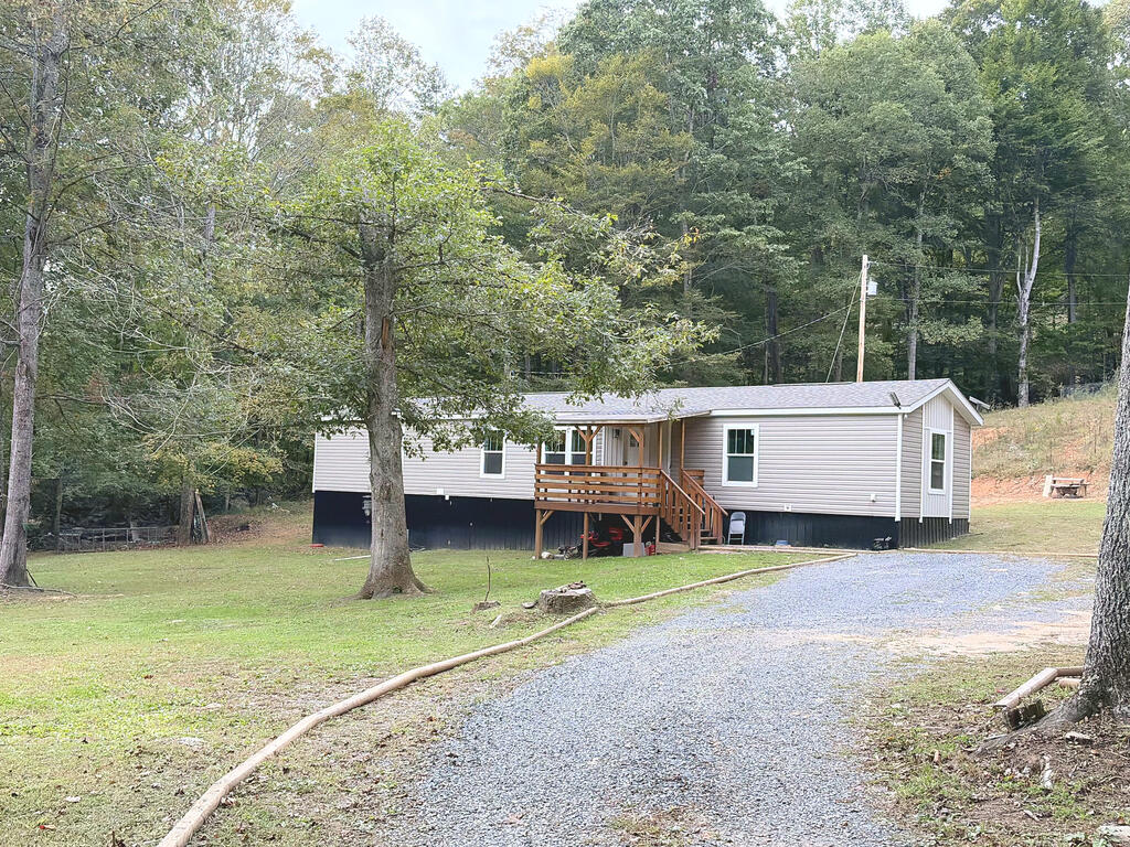 1169 Will Dodd Road Jumping Branch, WV 25969 - Photo 1 of 40 Gallery Image 1