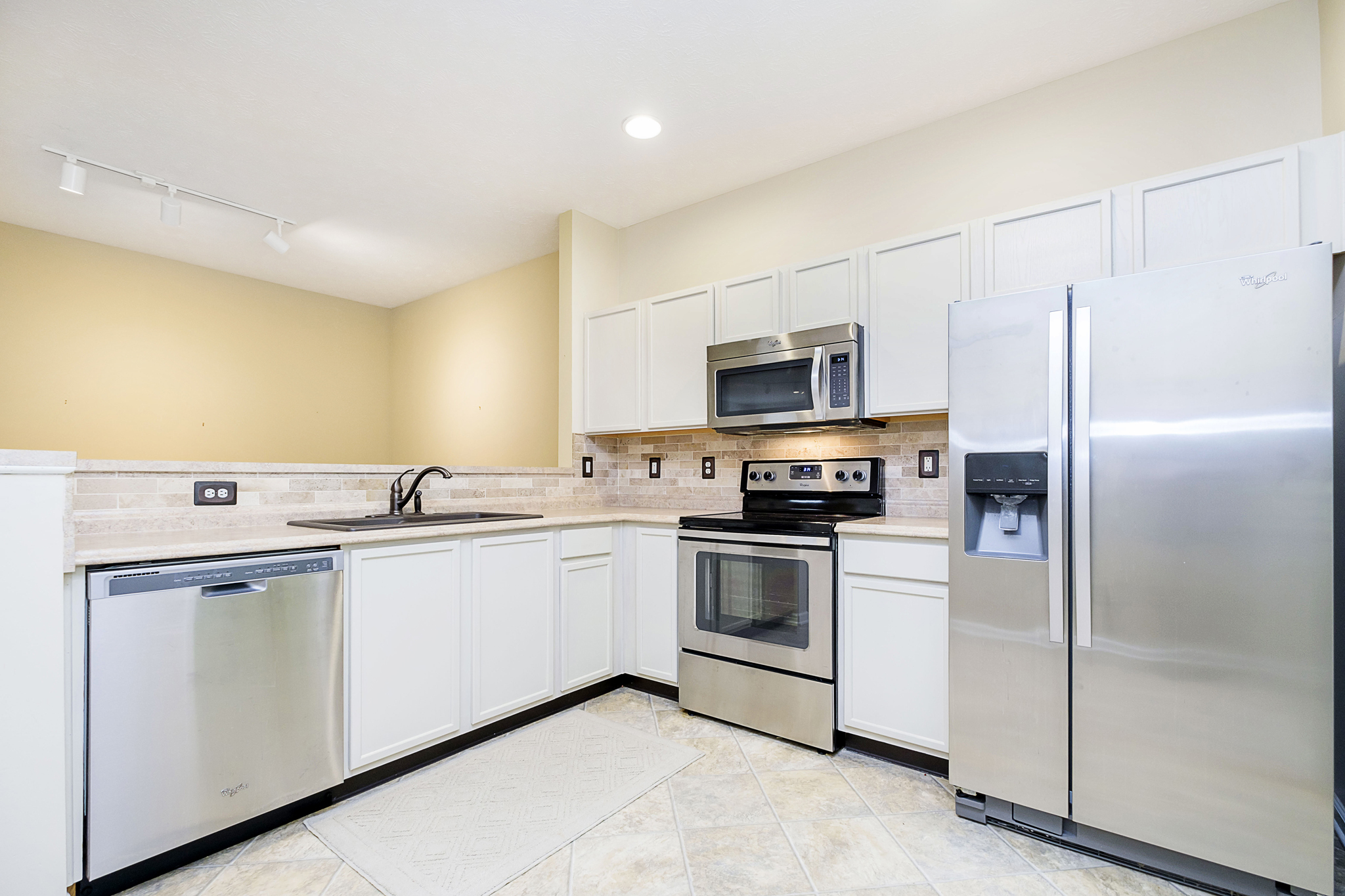 9964 Donavan Lane Fishers, IN 46038 - Photo 12 of 29