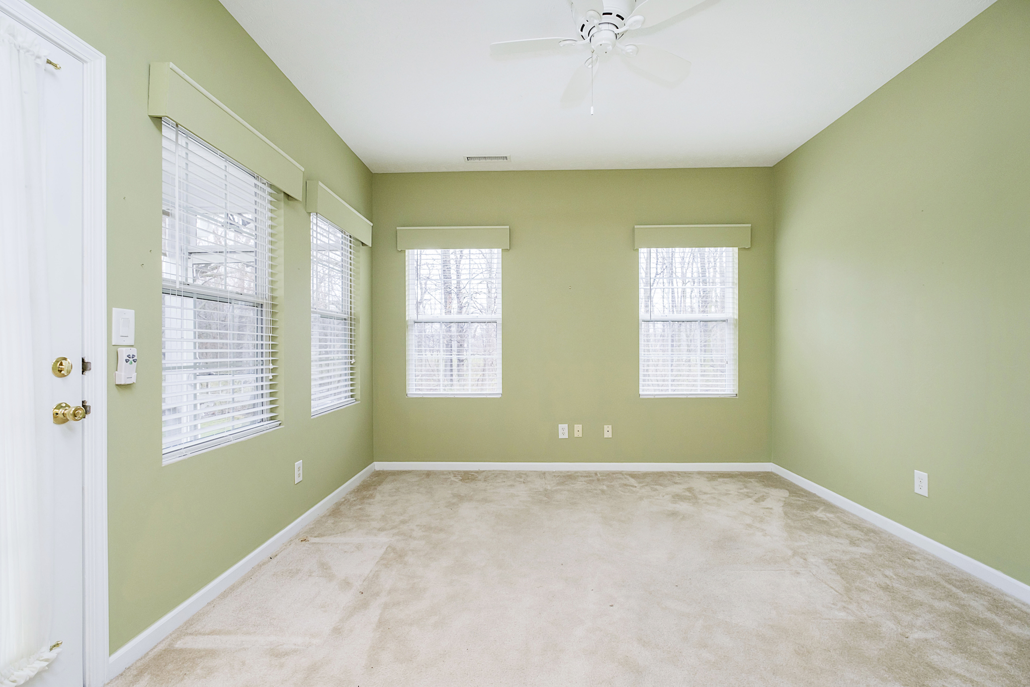 9964 Donavan Lane Fishers, IN 46038 - Photo 8 of 29