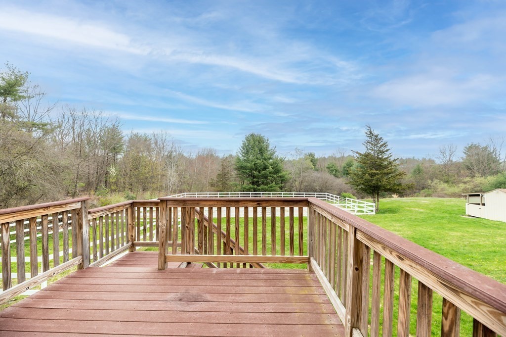 125 Clark Road Shirley, MA 01464 - Photo 6 of 32