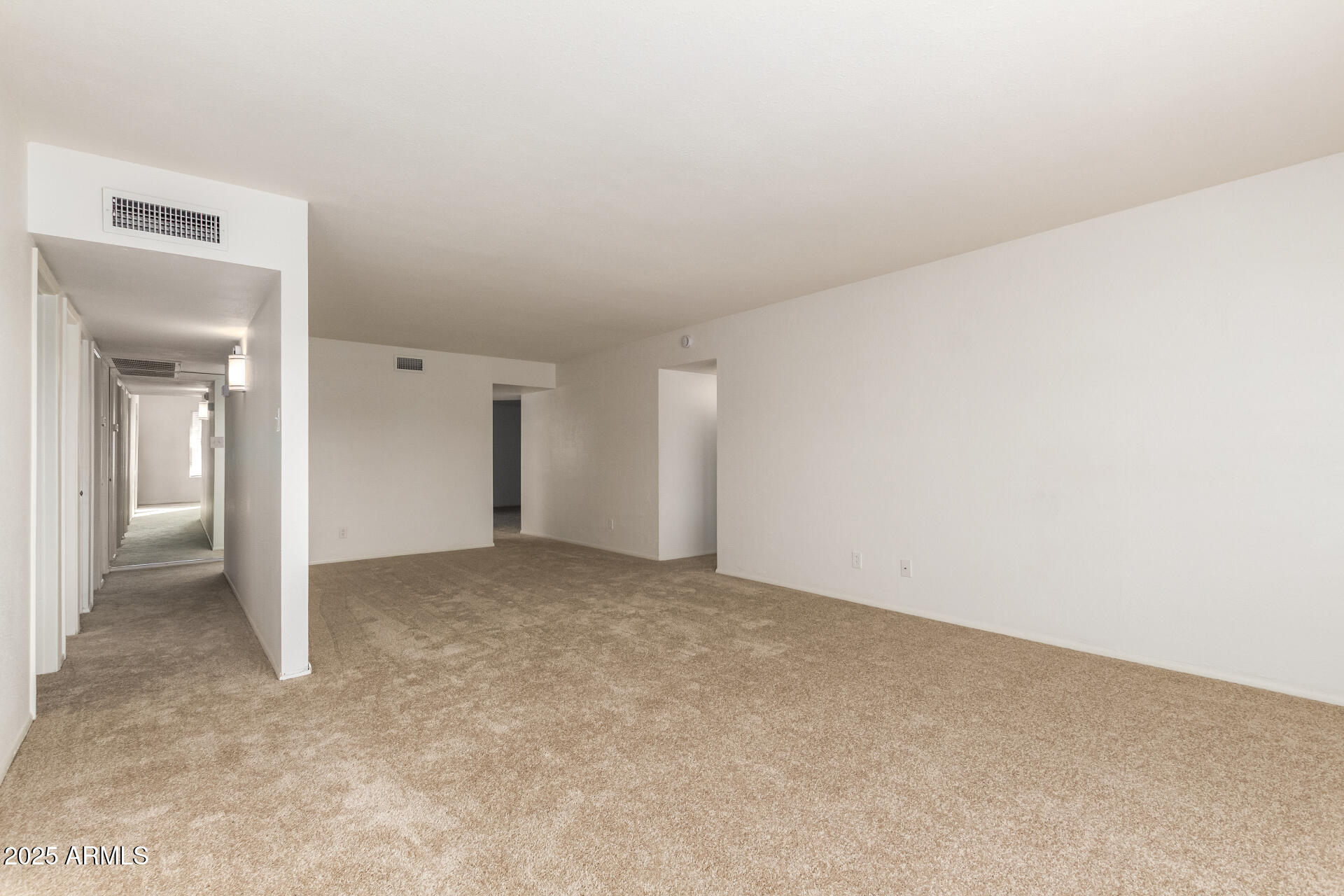 2128 East Villa Court Tempe, AZ 85282 - Photo 4 of 32 a view of empty room