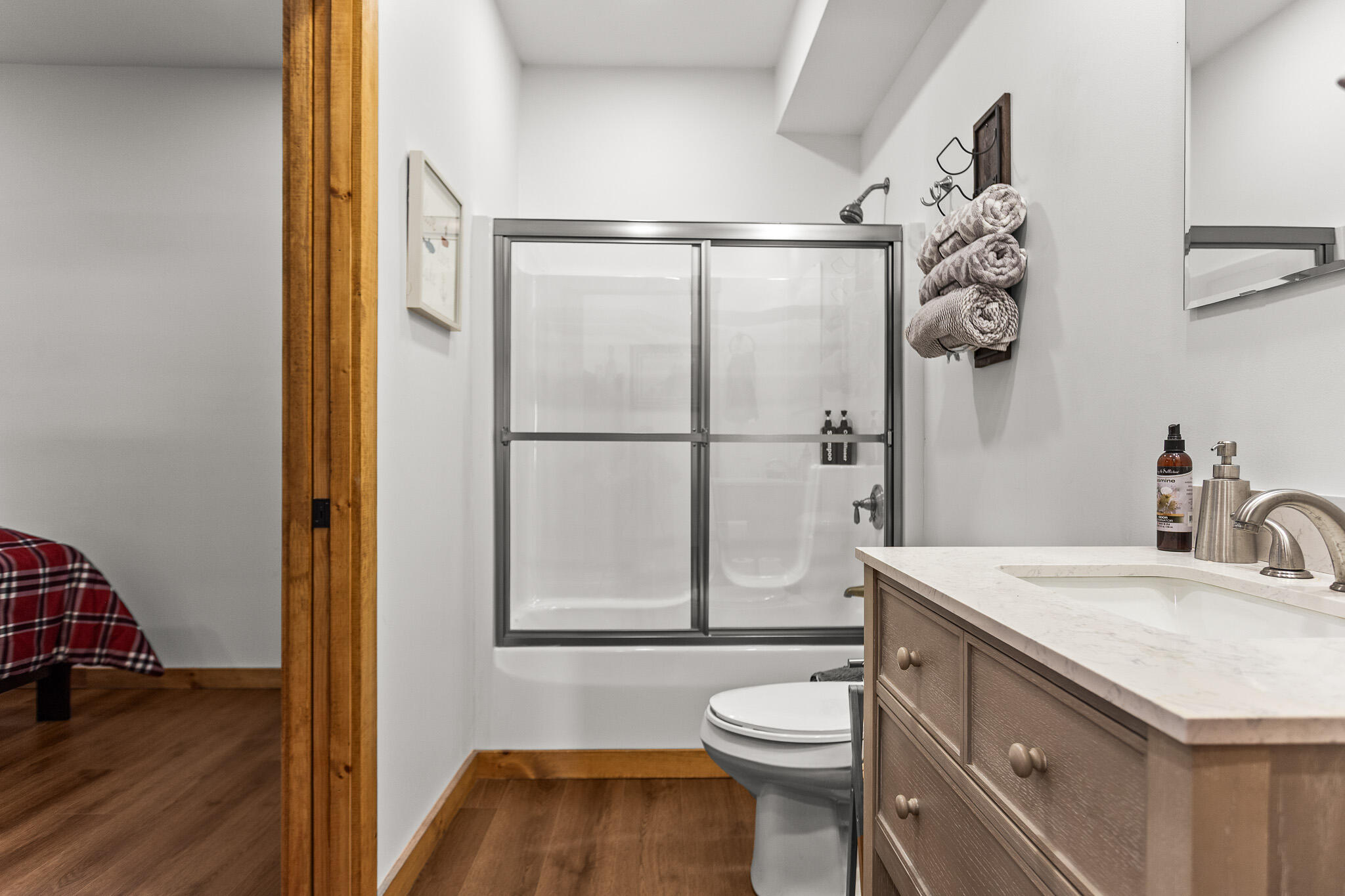 1095 Mariaville Road Ellsworth, ME 04605 - Photo 11 of 51 int-ex-19