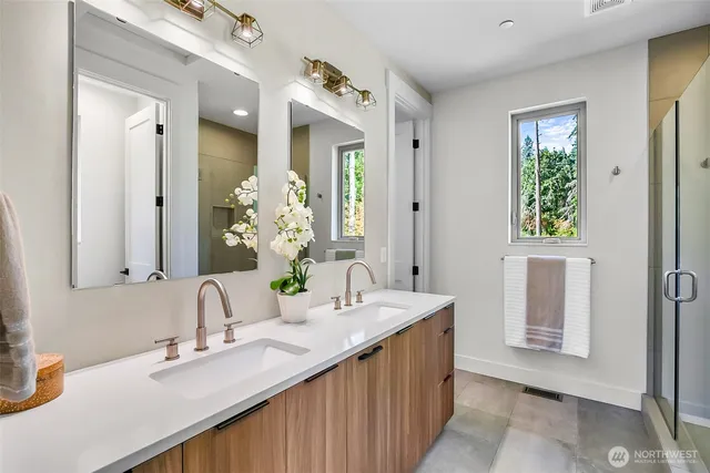 $1,649,995 | 32636 Northeast Big Rock Road, Duvall, WA 98019