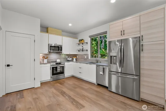 $1,649,995 | 32636 Northeast Big Rock Road, Duvall, WA 98019