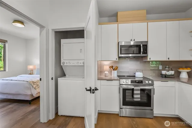 $1,649,995 | 32636 Northeast Big Rock Road, Duvall, WA 98019