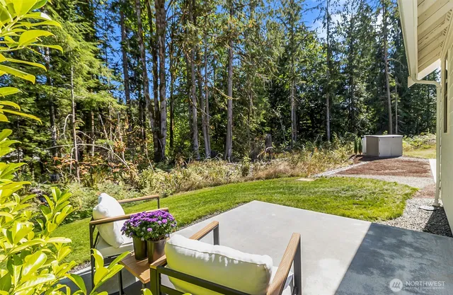 $1,649,995 | 32636 Northeast Big Rock Road, Duvall, WA 98019