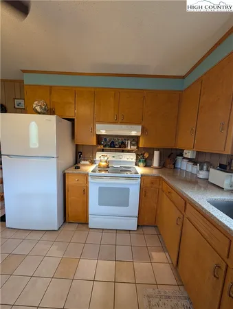 $210,000 | 289 Westview Drive, Sparta, NC 28675