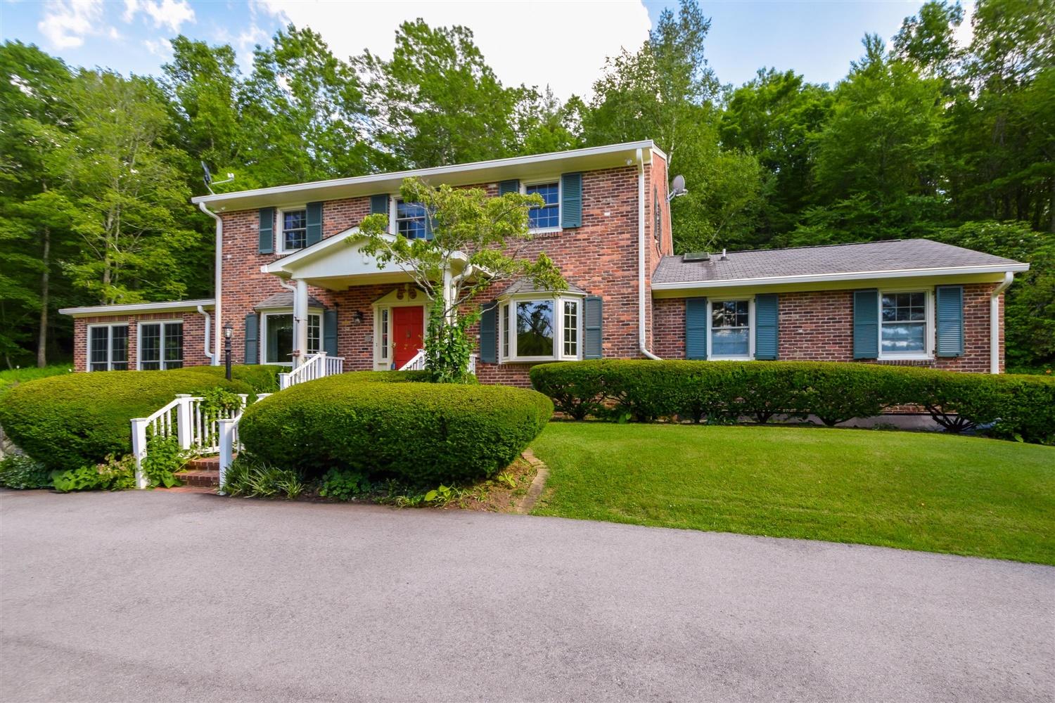 01-10229 Ivy Ridge-1
