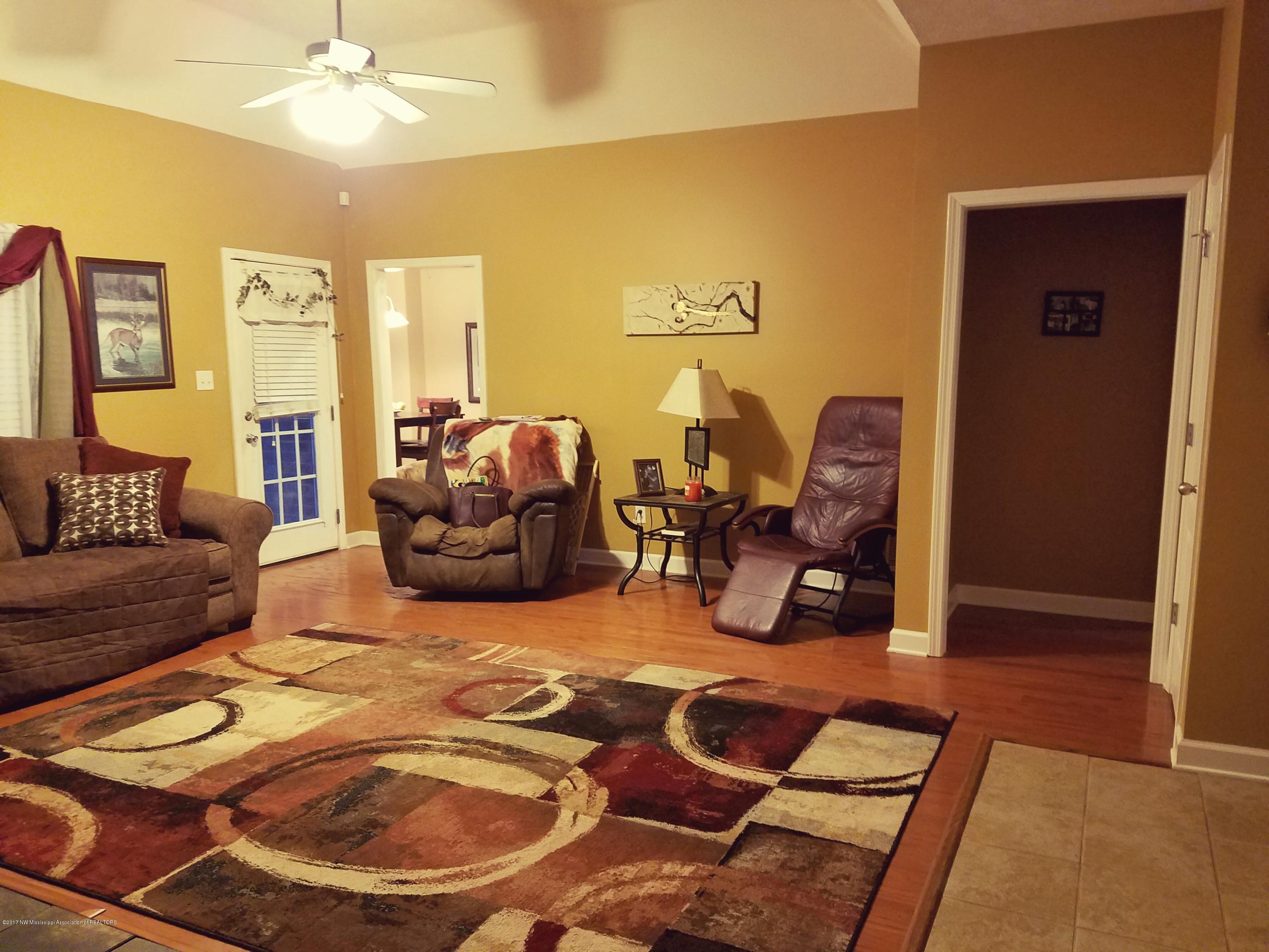 7513 Grass Pond Road Hernando, MS 38632 - Photo 5 of 14 20170316_202553