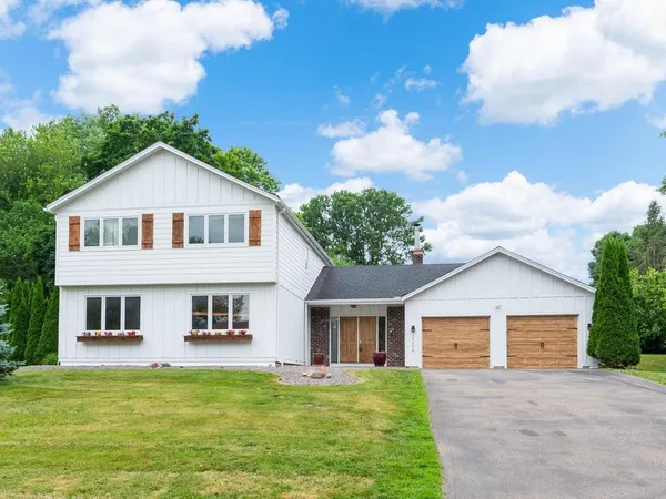 $499,900 | 13808 Frontier Lane, Burnsville, MN 55337