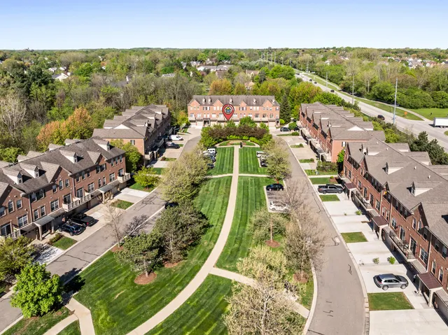 $309,900 | 39858 Rockcrest Circle, Northville, MI 48168