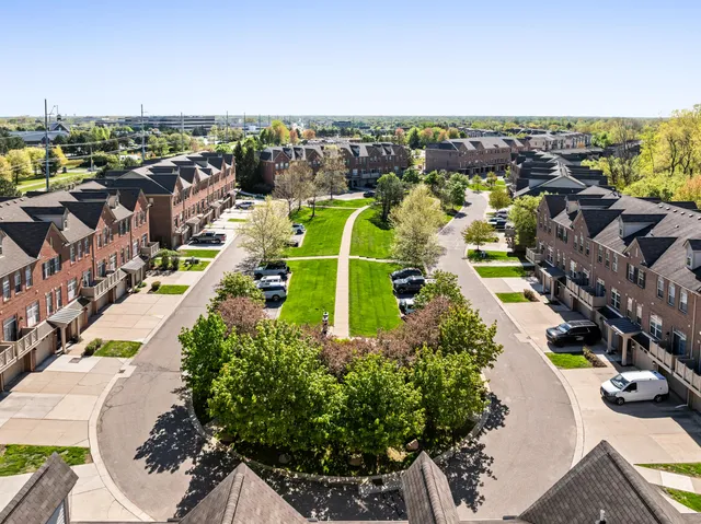 $309,900 | 39858 Rockcrest Circle, Northville, MI 48168