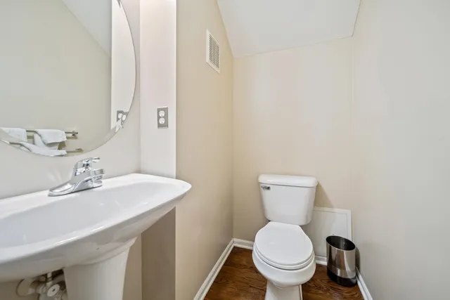 $309,900 | 39858 Rockcrest Circle, Northville, MI 48168