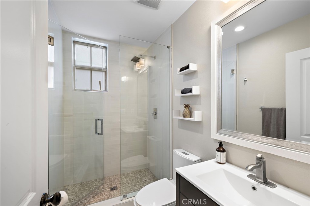 6 Julia Street Ladera Ranch, CA 92694 - Photo 9 of 25