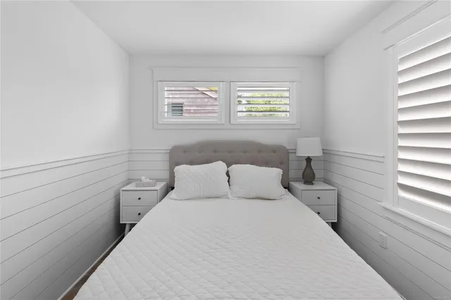 $13,000 | 386 Dehnhoff Walk, Ocean Beach, NY 11770