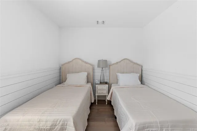 $13,000 | 386 Dehnhoff Walk, Ocean Beach, NY 11770