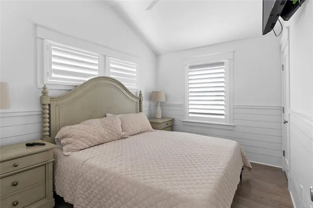 $13,000 | 386 Dehnhoff Walk, Ocean Beach, NY 11770