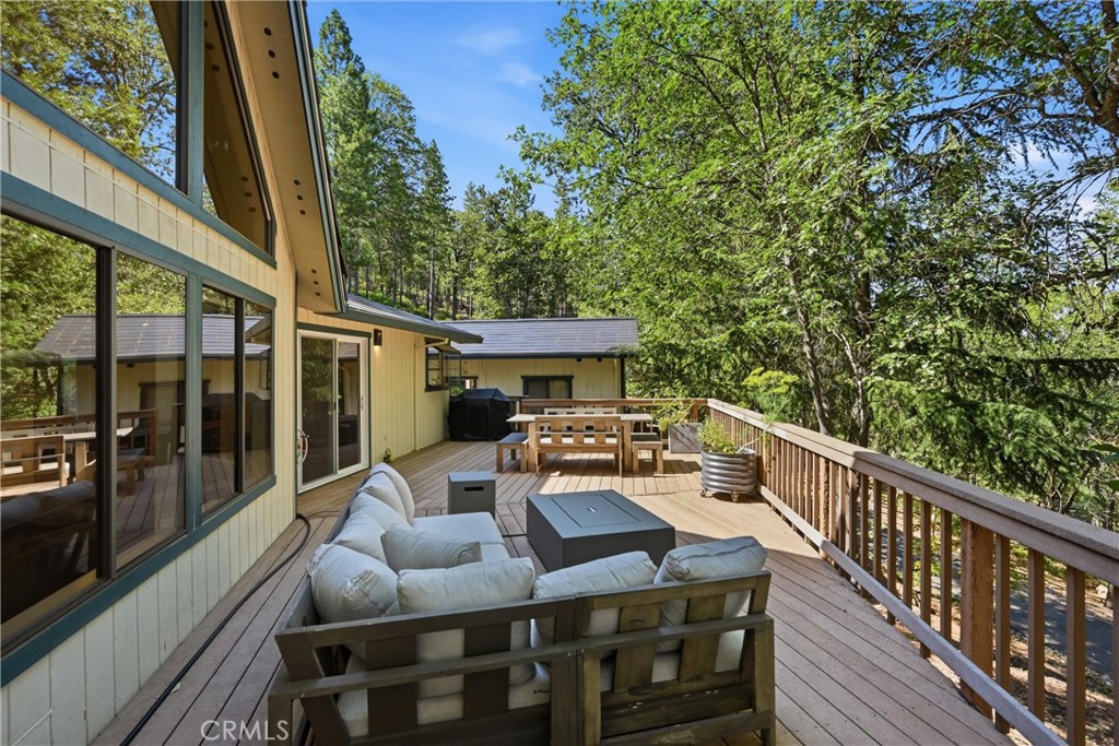 11240 Loch Lomond Road Middletown, CA 95461 - Photo 6 of 54