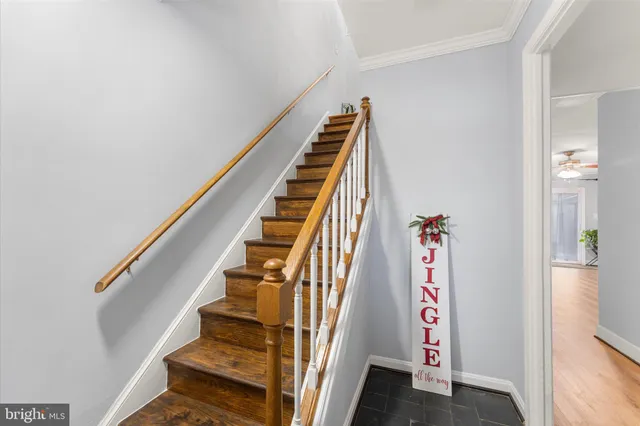 $544,900 | 14839 Maidstone Court, Centreville, VA 20120