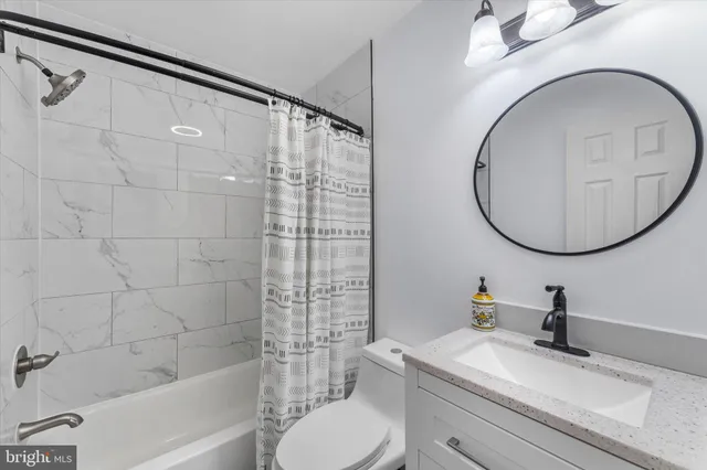 $544,900 | 14839 Maidstone Court, Centreville, VA 20120