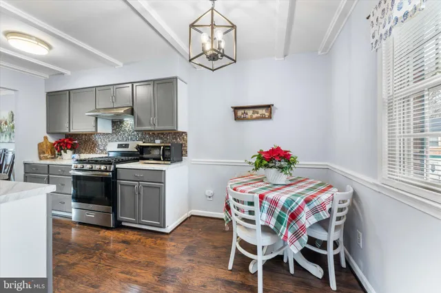 $544,900 | 14839 Maidstone Court, Centreville, VA 20120