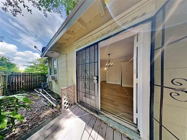 $1,150 | 1409 South Westmoreland Drive, Unit 2, Orlando, FL 32805