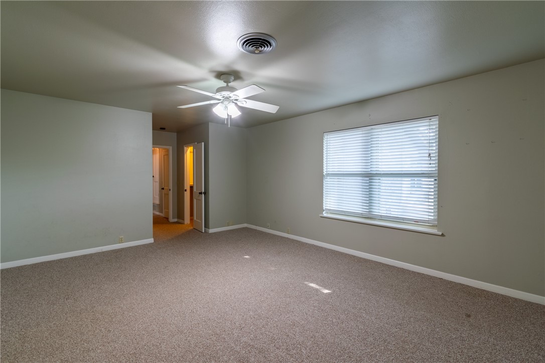 1307 Lincoln Street Alice, TX 78332 - Photo 24 of 34