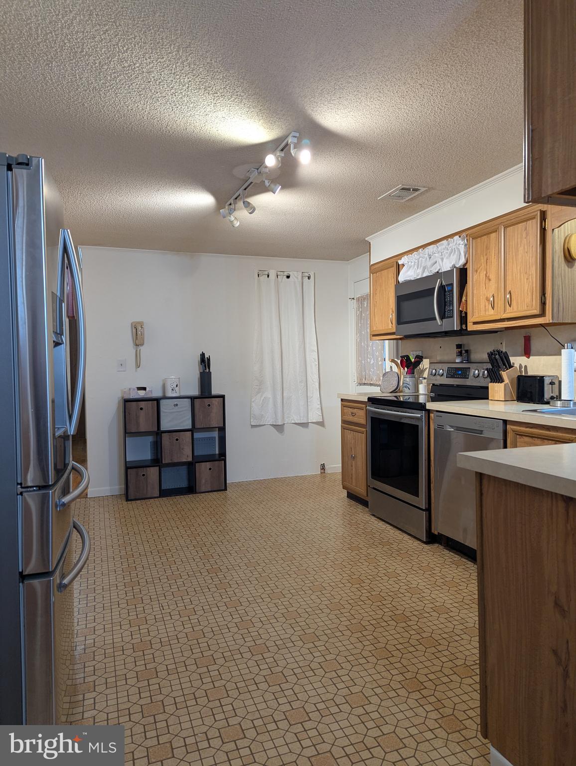 10028 Pine Tree Road Woodsboro, MD 21798 - Photo 17 of 45 Gallery Image 17