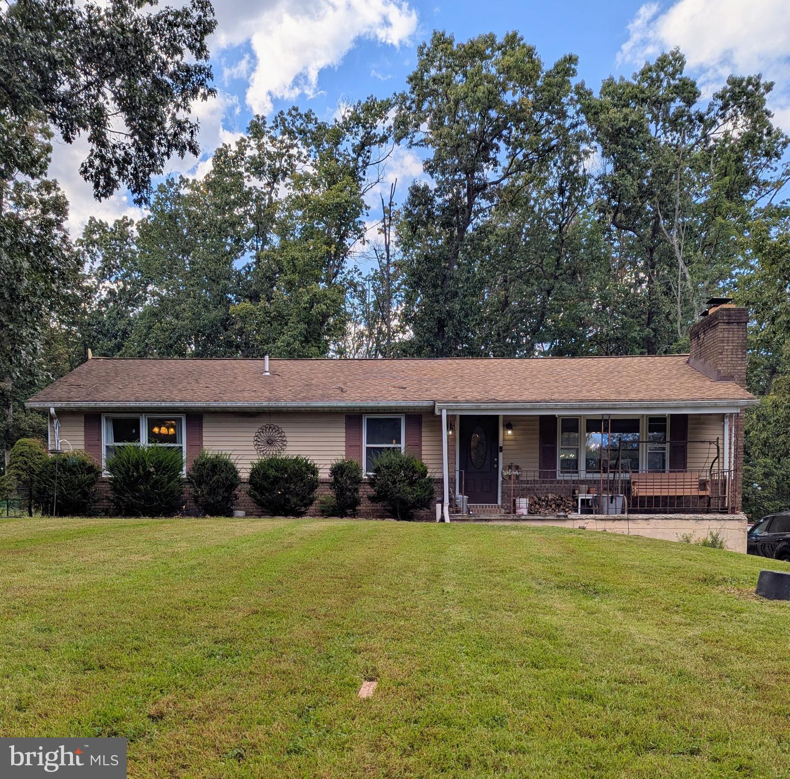 10028 Pine Tree Road Woodsboro, MD 21798 - Photo 3 of 45 Gallery Image 3