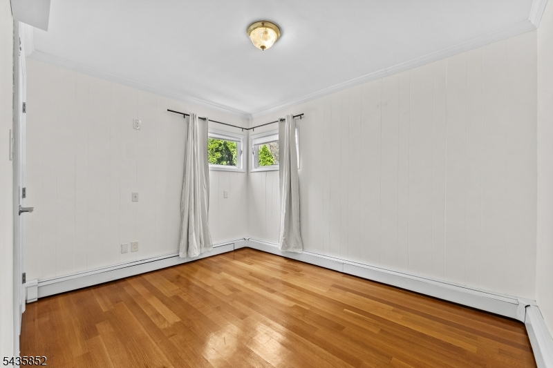 15 Nestro Road West Orange, NJ 07052 - Photo 17 of 33