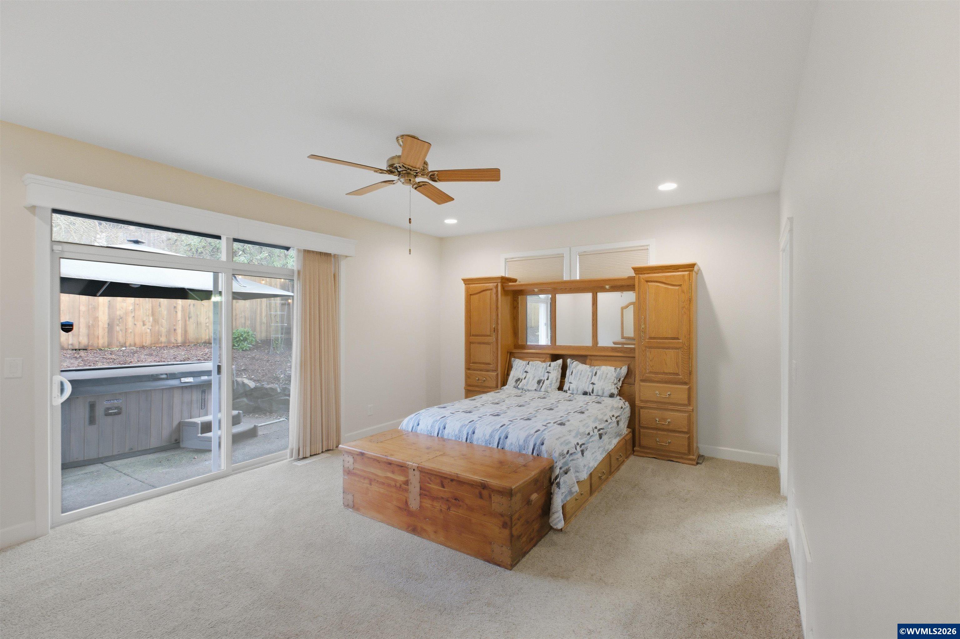 2697 Islander Avenue Northwest Salem, OR 97304 - Photo 21 of 50
