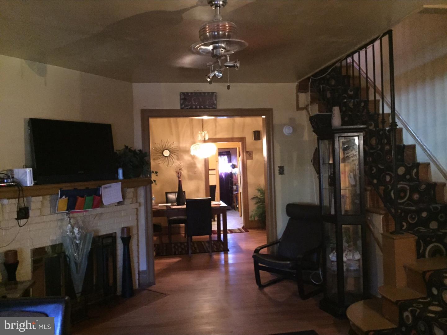 735 East Rittenhouse Street Philadelphia, PA 19144 - Photo 3 of 11 Gallery Image 3