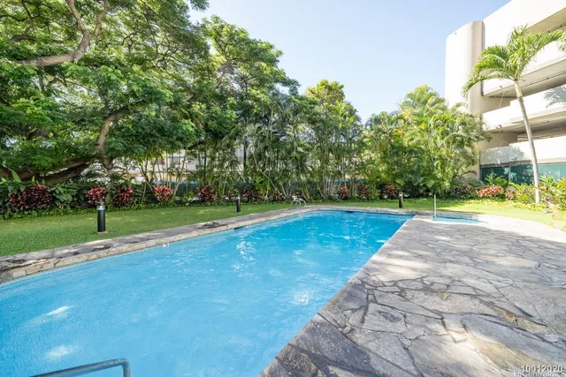 $2,250 | 930 Kaheka Street, Unit 1204, Honolulu, HI 96814