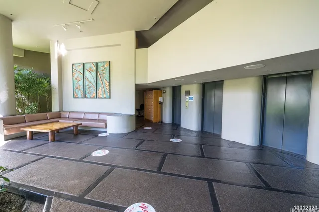 $2,250 | 930 Kaheka Street, Unit 1204, Honolulu, HI 96814