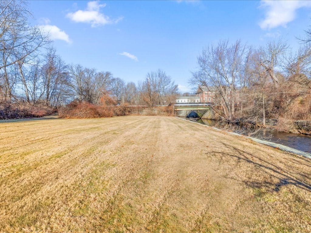 4 Strathmore Shire Drive, Unit B Uxbridge, MA 01569 - Photo 41 of 41 a view of large yard with large trees