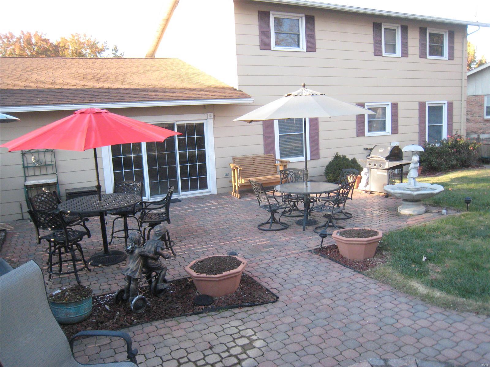 424 Hunters Ridge St. Charles, MO 63301 - Photo 18 of 19 Gallery Image 18