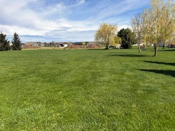 $22,500 | Lot 18 4th Street, Black River Falls, WI 54615