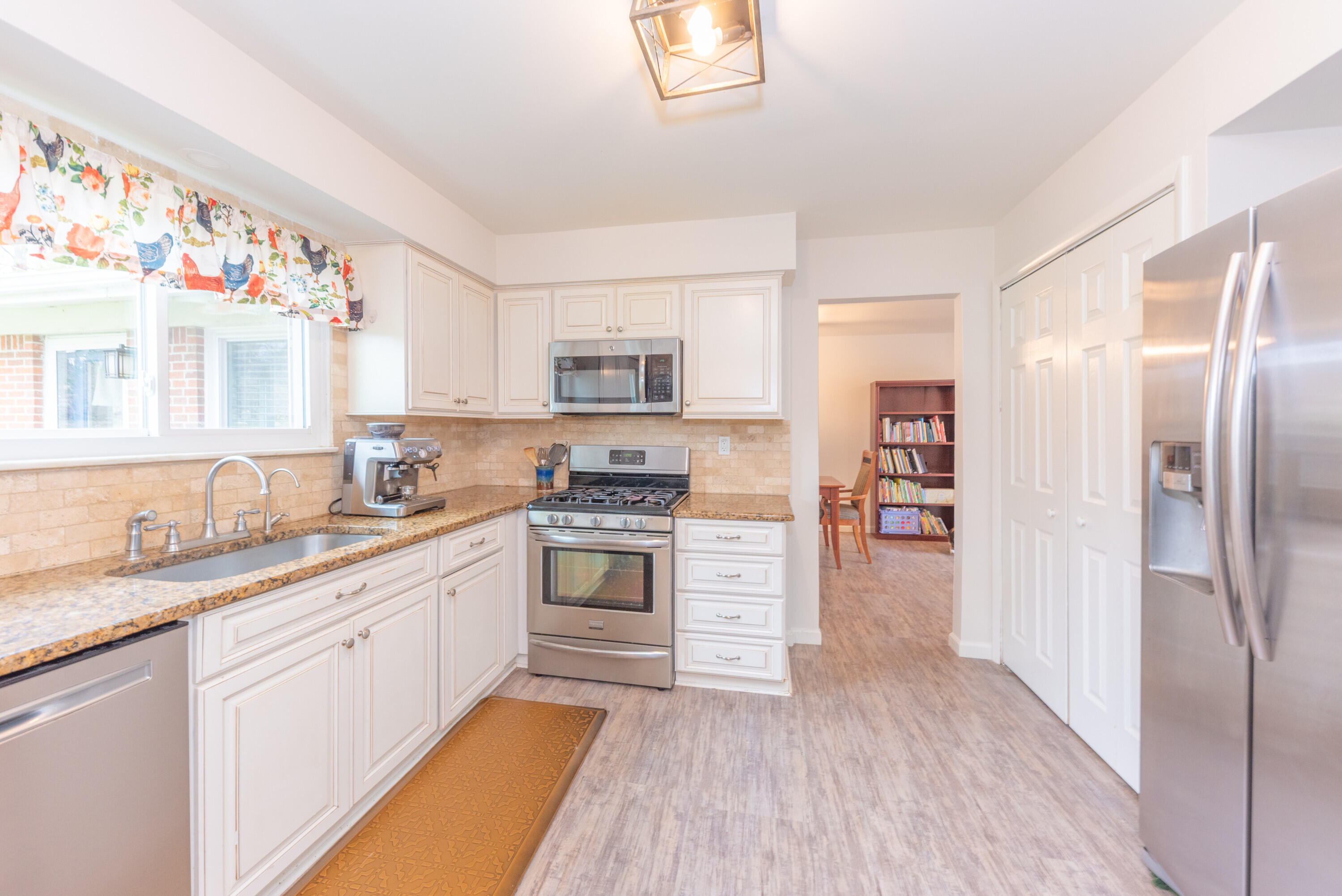 11021 Culver Road Brighton, MI 48114 - Photo 12 of 42 020_13