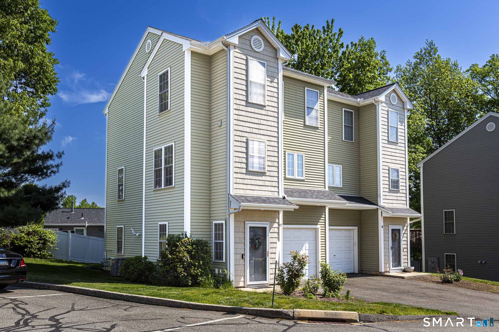 49 Quarry Farms, Unit 49 Meriden, CT 06451 - Photo 1 of 1 Gallery Image 1