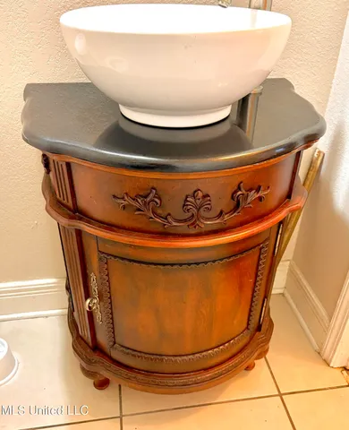 $257,000 | 101 Thistledown Drive, Natchez, MS 39120