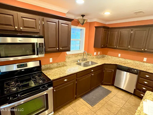 $257,000 | 101 Thistledown Drive, Natchez, MS 39120