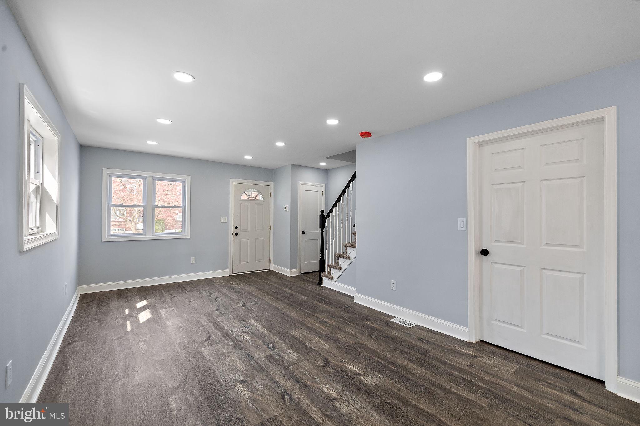 129 West Garrison Road Brookhaven, PA 19015 - Photo 5 of 30 Gallery Image 5